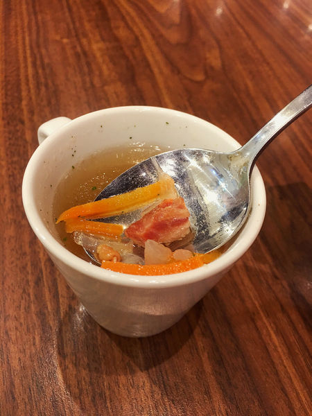 ［信義區 捷運市政府站]Mokuola夏威夷日式鬆餅 夏威夷熱帶風味鬆餅 鹽味醬雞肉組合