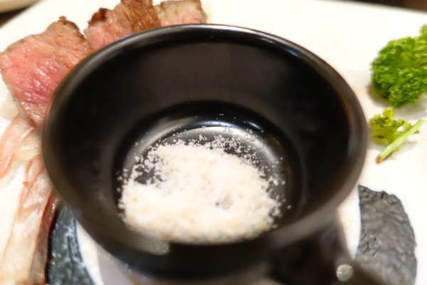 極 串揚酒場：(胖樺食記)新北板橋極 串揚酒場。遠渡重洋來的道地經典改良炸串。