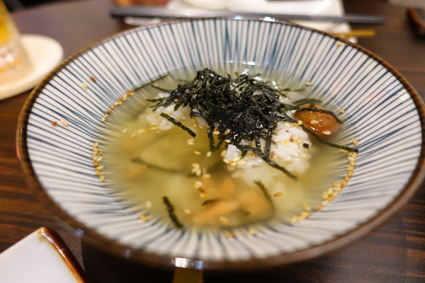 極 串揚酒場：(胖樺食記)新北板橋極 串揚酒場。遠渡重洋來的道地經典改良炸串。