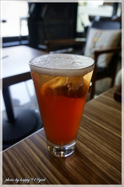 [高雄]復古工業風早午餐。裝潢氣氛比餐點更吸引我★卡菲．小食光