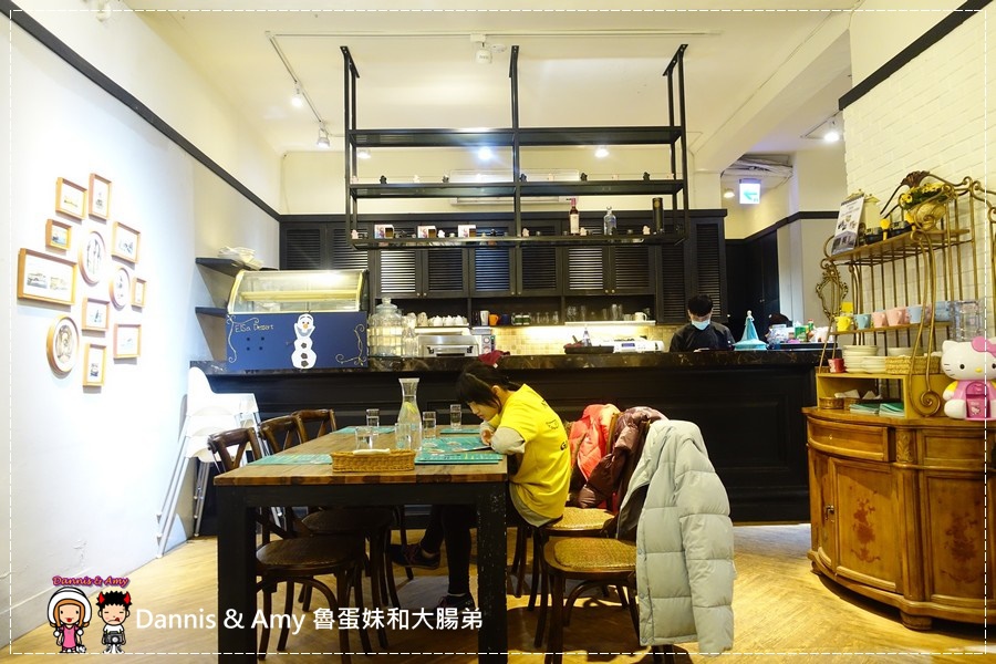 20170106《新竹美食》溫馨平價的Elsa艾莎異國美食。義大利麵。燉飯。披薩PIZZA︱情侶約會。親子朋友家庭聚餐餐廳推薦。 忠孝大潤發附近好停車（影片） (32).jpg