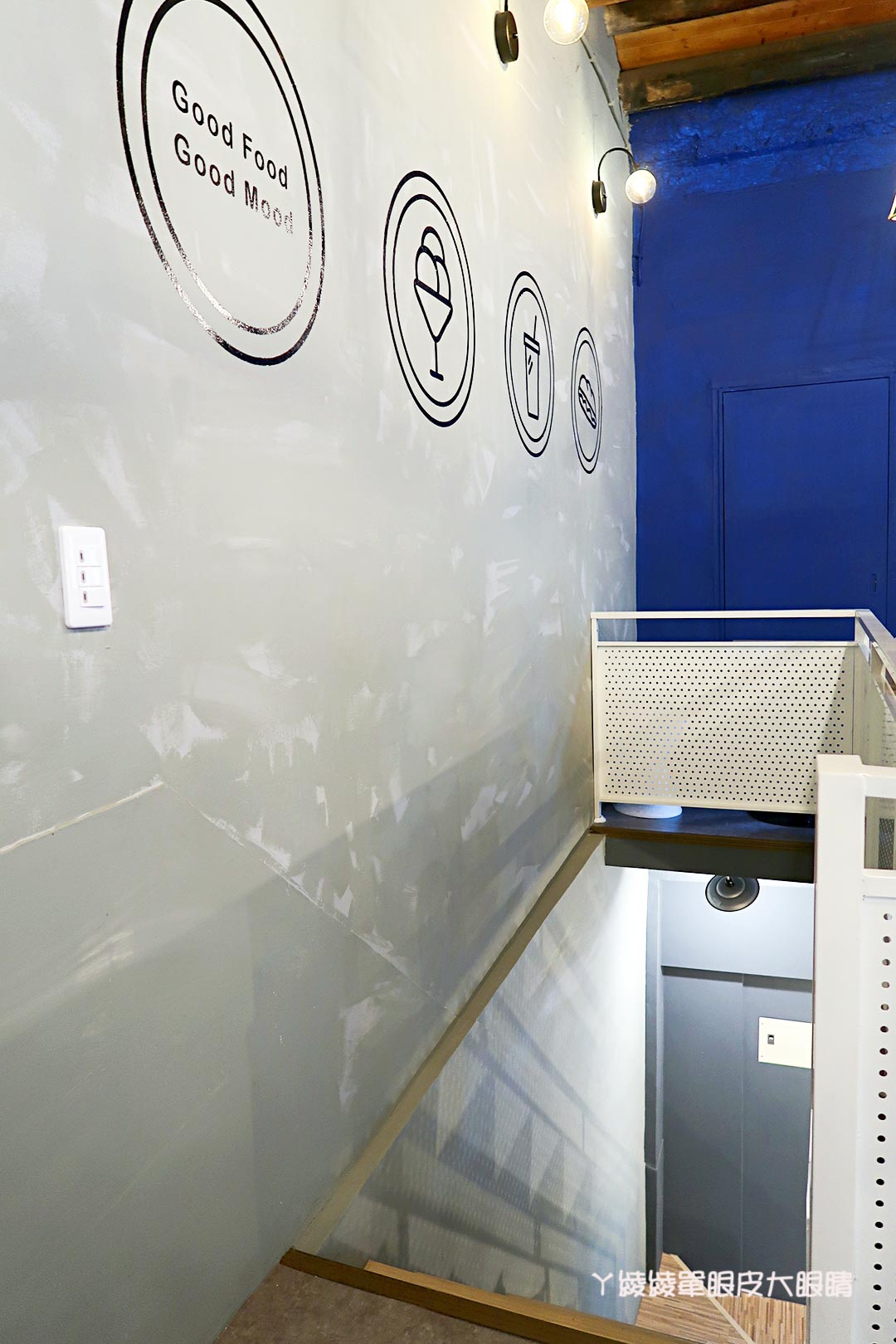 台南市中西區美食｜神農街冰品推薦！無聊郎Bored Wolf，非吃不可的超人氣雪貝冰跟會爆漿的流心吐司磚