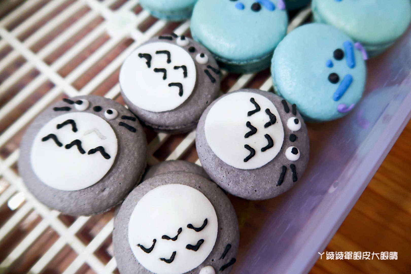 台南市中西區美食|神農街冰品推薦!無聊郎Bored Wolf,非吃不可的超人氣雪貝冰跟會爆漿的流心吐司磚