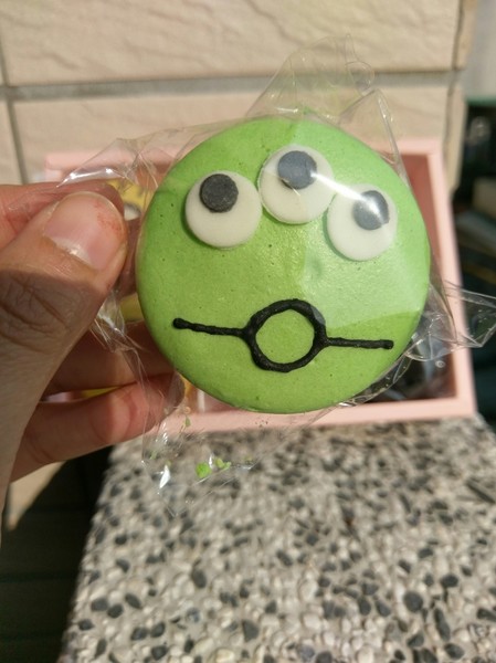 無聊郎-懷舊冰品冷飲:無聊郎-馬卡龍禮盒-六款超可愛的馬卡龍軟糖 看了心情大好 不過甜 微脆口感好