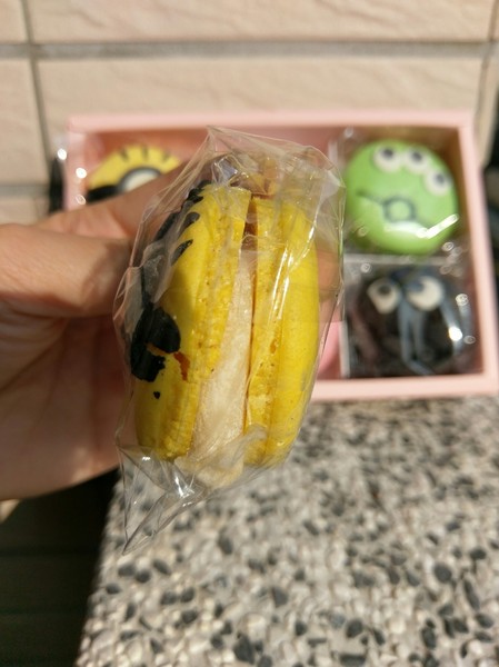 無聊郎-懷舊冰品冷飲:無聊郎-馬卡龍禮盒-六款超可愛的馬卡龍軟糖 看了心情大好 不過甜 微脆口感好