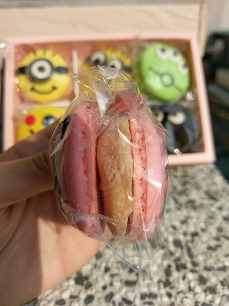 無聊郎-懷舊冰品冷飲:無聊郎-馬卡龍禮盒-六款超可愛的馬卡龍軟糖 看了心情大好 不過甜 微脆口感好