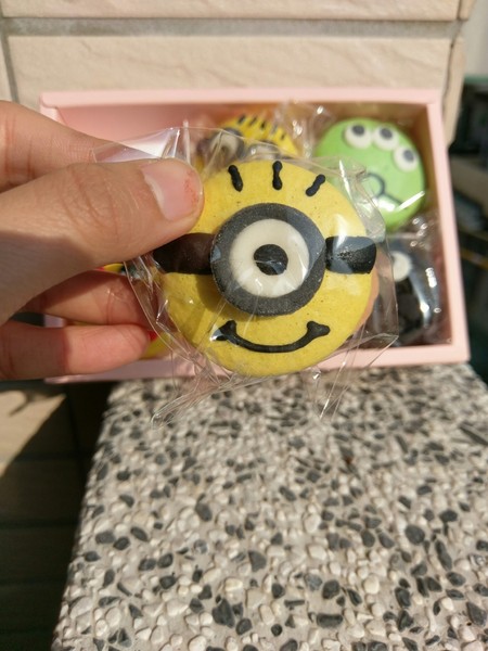 無聊郎-懷舊冰品冷飲:無聊郎-馬卡龍禮盒-六款超可愛的馬卡龍軟糖 看了心情大好 不過甜 微脆口感好