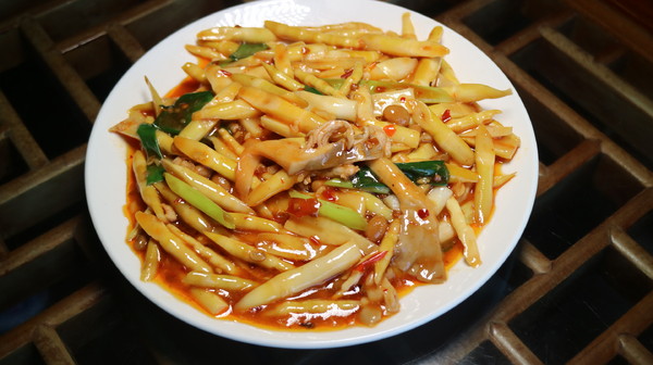 紅木屋 Caf'e Waffles：【台北美食】貓空好店--紅木屋 Caf'e Waffles