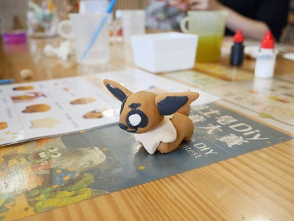 臺灣茶摳創皂館：臺灣茶摳創皂館-苗栗公館親子好去處  動手做屬於自己的肥皂  可彩繪、可捏塑  連大朋友也玩得很開心  (文末抽獎)