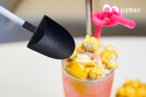 騎士穀堡-手工爆米花：宜蘭下午茶-騎士穀堡｜爆米花吃到飽！點杯飲料就能擁有歡樂的午茶時刻