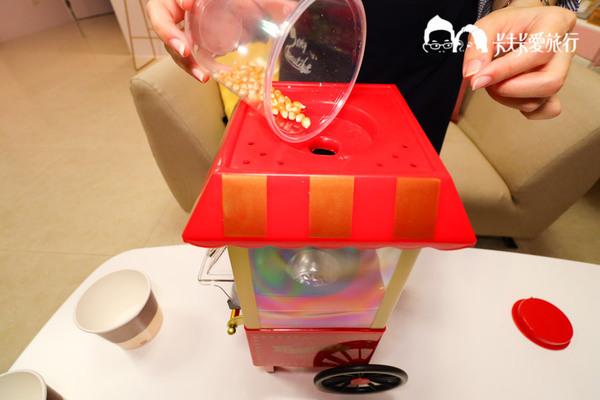 騎士穀堡-手工爆米花：宜蘭下午茶-騎士穀堡｜爆米花吃到飽！點杯飲料就能擁有歡樂的午茶時刻