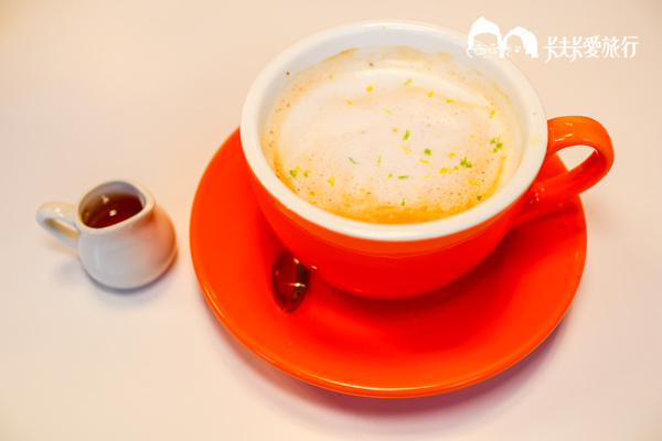 騎士穀堡-手工爆米花：宜蘭下午茶-騎士穀堡｜爆米花吃到飽！點杯飲料就能擁有歡樂的午茶時刻