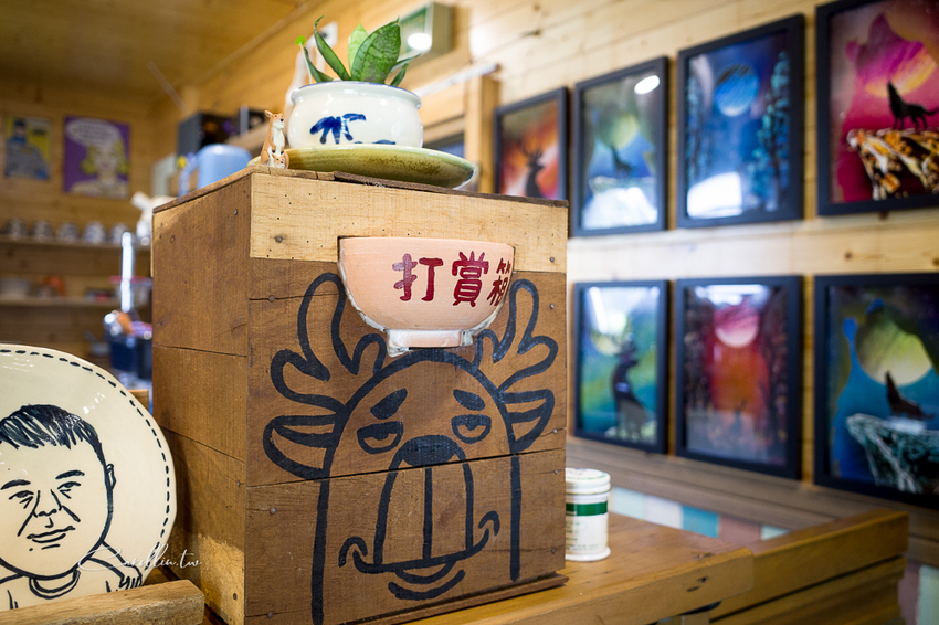 《花田小路》玫瑰田邊的澎湃水果鬆餅咖啡店 - 卡琳。摸魚兒趣