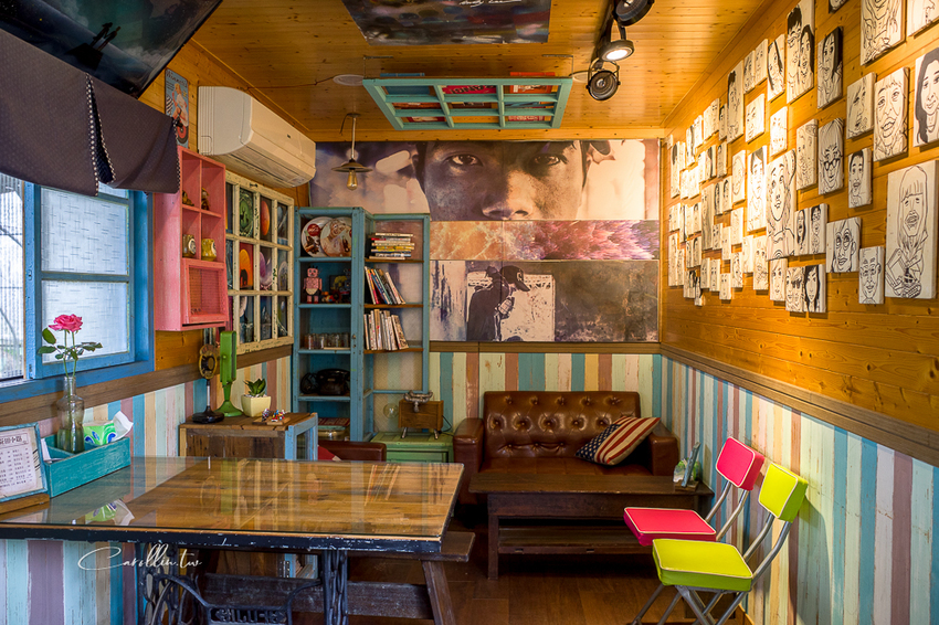 《花田小路》玫瑰田邊的澎湃水果鬆餅咖啡店 - 卡琳。摸魚兒趣