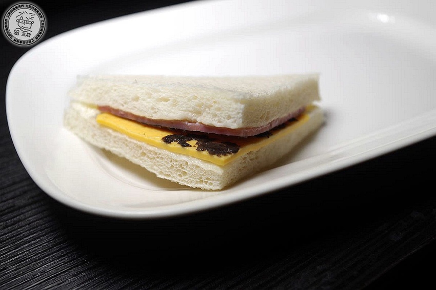 2小點2-松露火腿三明治2.jpg