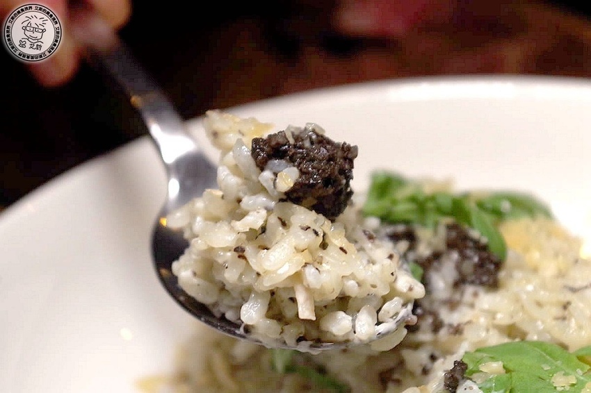6松露牛肝菌燉飯2.jpg