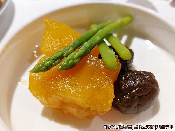 王品牛排13-經典配菜.jpg 王品牛排13-經典配菜.jpg