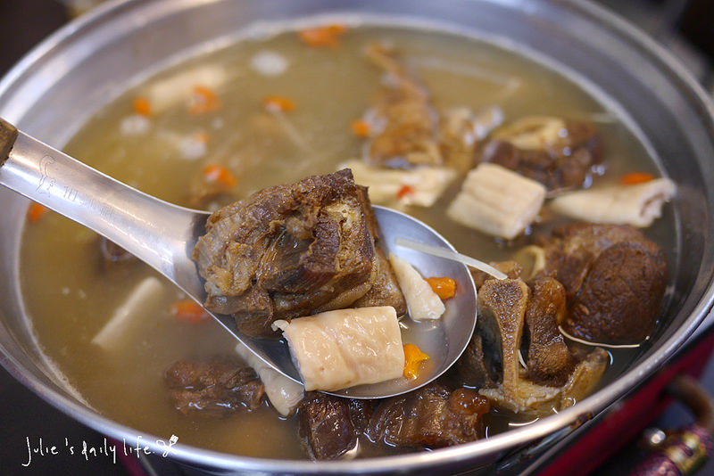 羊肉爐吃到飽●羊霸天下羊肉爐(內壢吃到飽、中壢吃到飽、壽星打8折)