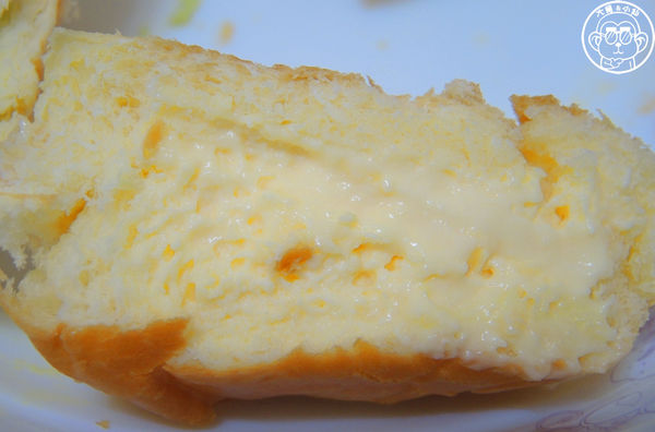 八天堂：期間限定【104.11/13-105.1/12八天堂 京站臨時櫃】日本直送奶油麵包