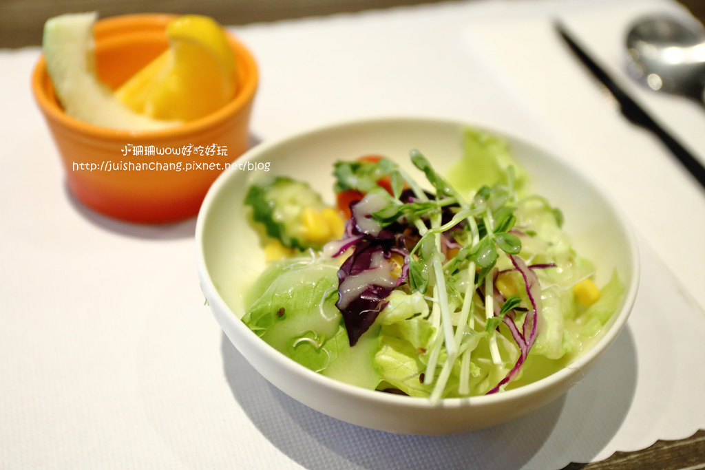 【食║中永和】塊燒牛排屋早午餐～新開店！早上就吃牛排這樣對嗎...？！　