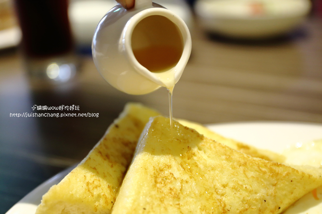 【食║中永和】塊燒牛排屋早午餐～新開店！早上就吃牛排這樣對嗎...？！　