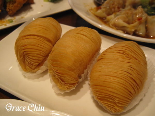 蘿蔔絲酥餅 樂天皇朝 微風信義 八色小籠包 新加坡小籠包 來自新加坡 捷運市政府站