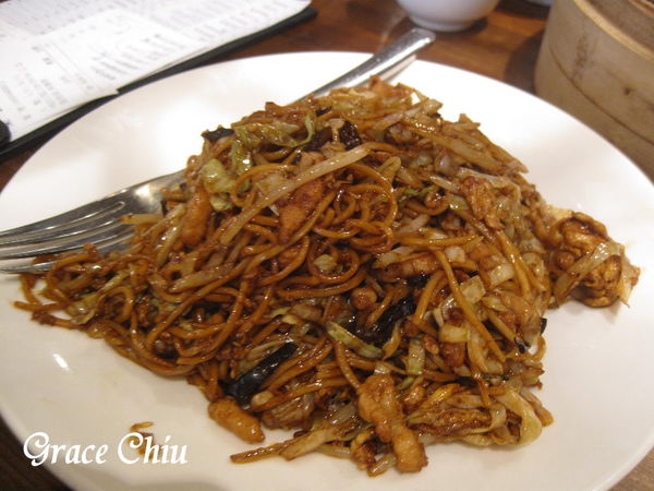 木須肉炒拉麵 樂天皇朝 八色小籠包 新加坡餐廳 來自新加坡 台北小籠包 信義區中式