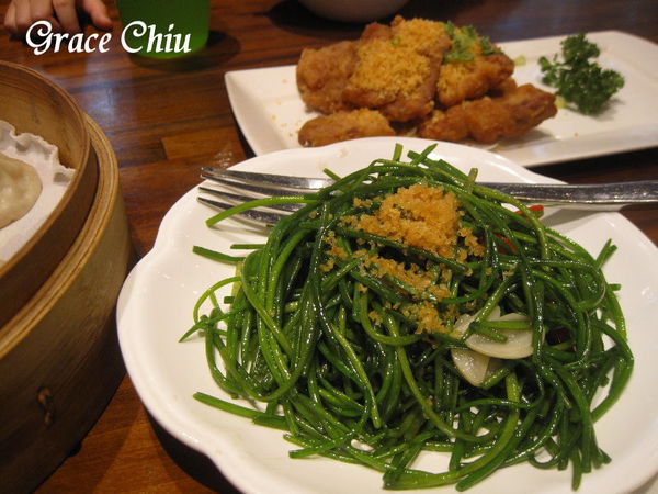 樂天皇朝 微風信義 八色小籠包 新加坡小籠包 來自新加坡 捷運市政府站