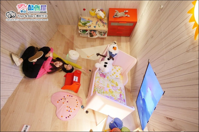 【台北 展覽】反轉世界華山顛倒屋 ~ 一起進入電影全面啟動、顛倒世界般的超現實顛倒世界 反轉世界超有趣!!! / 華山1914文創園區森林劇場 / 捷運忠孝新生