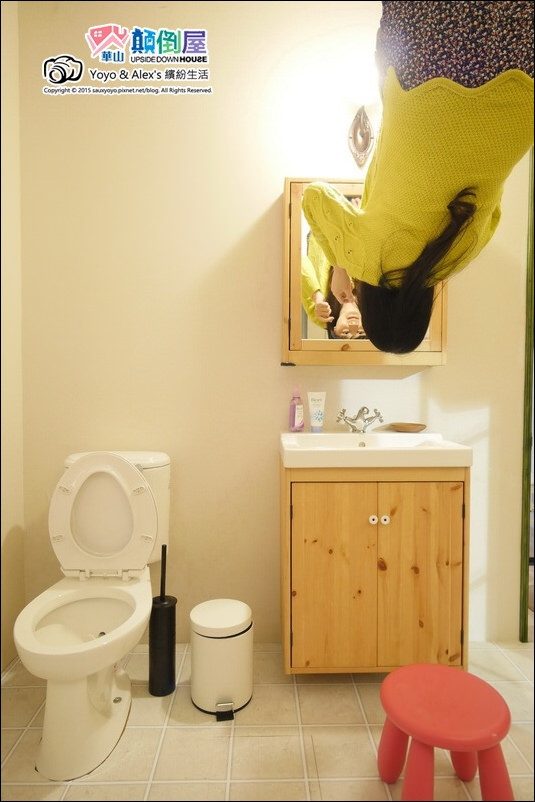 【台北 展覽】反轉世界華山顛倒屋 ~ 一起進入電影全面啟動、顛倒世界般的超現實顛倒世界 反轉世界超有趣!!! / 華山1914文創園區森林劇場 / 捷運忠孝新生