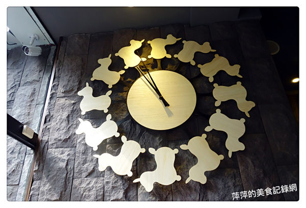 Caffe Rody 主題餐廳 ~ 跳跳馬Jump到台北東區.被Rody包圍了 - 捷運忠孝敦化站