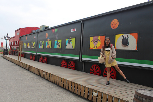 34043080692_a4684c3cd8_z