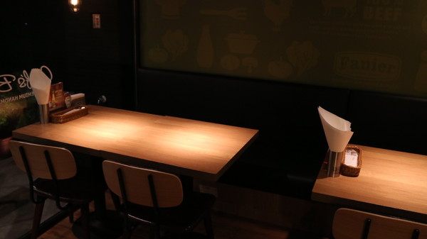 Fanier chef’s burger 費尼主廚漢堡(台北忠孝店)：【台北美食】Fanier chef's burger 費尼主廚漢堡-台北忠孝店