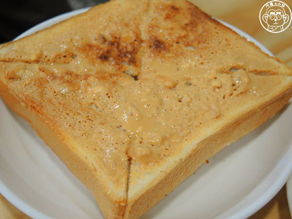 沒事''早事''坐：呷飽祙【台北中山･早事 三明治．漢堡．早午餐】沒事早事坐