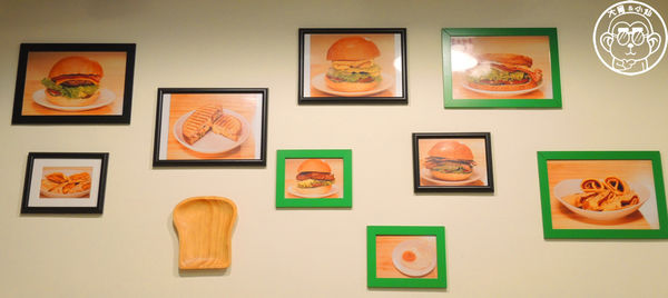 沒事''早事''坐：呷飽祙【台北中山･早事 三明治．漢堡．早午餐】沒事早事坐