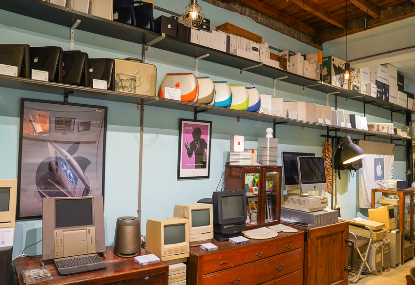 [高雄]艾樂比手作烘焙坊-冬季限定必吃!紅遍全台的重量級法式草莓蛋糕 - 美食好芃友