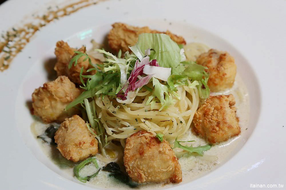 台南美食｜鐵木匠複合式餐廳~復古工業風秘密基地裡視覺與味覺的高CP值餐廳｜火鍋｜燉飯｜義大利麵 - 台南好Food遊