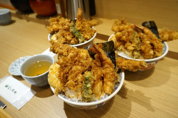 金子半之助:金子半之助 ♥ 日本天丼專賣店 ♥ 排隊人氣名店 ♥ 台北微風美食廣場 金子半之助:金子半之助 ♥ 日本天丼專賣店 ♥ 排隊人氣名店 ♥ 台北微風美食廣場