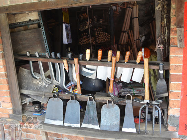海山餅店03-雙溪打鐵舖-刀具與鋤頭