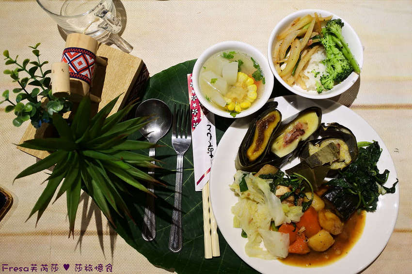 屏東童玩王國安坡部落.排灣族道地阿拜小米風味餐. 大自然森林教室DIY竹火祈福.DIY初魯克麻糬好有趣- Fresa芙芮莎♥莎旅憶食