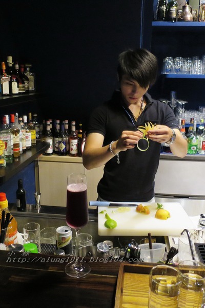 美食響悅~ ..Madker 音樂餐酒館