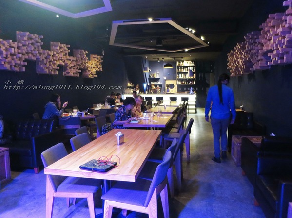 美食響悅~ ..Madker 音樂餐酒館