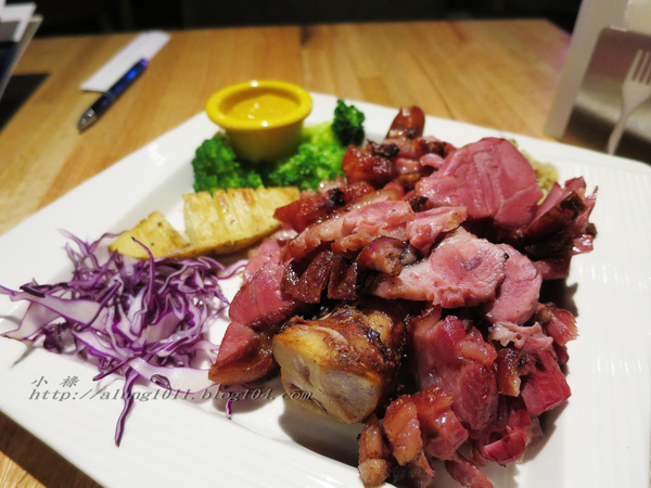 美食響悅~ ..Madker 音樂餐酒館