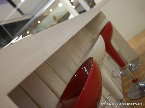 三隻小兔義式冰淇淋餐廳(台中老虎城店)：【食記】台中Three Little Bunnies GELATO RESTAURANT 三隻小兔義式冰淇淋餐廳-台中老虎城店@西屯老虎城-捷運BRT秋紅谷 : 用料實在, 健康取向的美味冰品! 糖尿病患者也可以安心吃