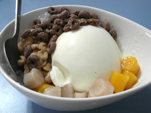 阿李媽媽手做豆奶酪：【雲林||斗六】阿李媽媽手做豆奶酪，天然手工。香濃實在好的味道~