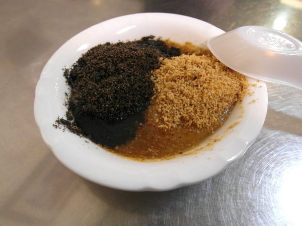 魷魚興嘴吃嘴魷魚羮：【雲林||斗六】魷魚興魷魚嘴羹──邊吃邊吐殼，斗六在地人吃的特色小吃