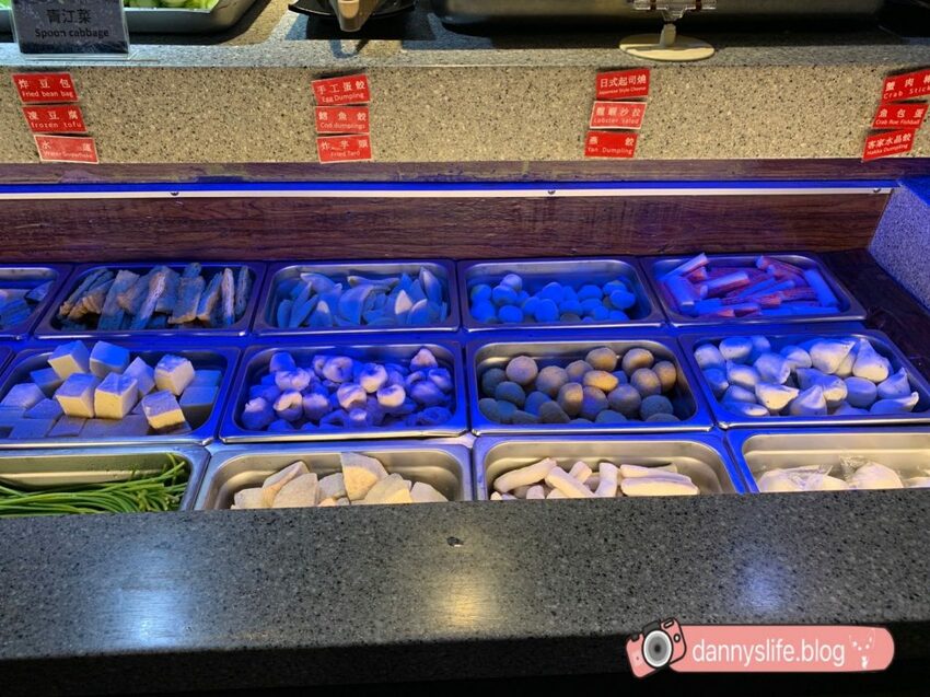 神來一鍋 內湖店 ｜多種美味湯頭的鴛鴦火鍋吃到飽！台北內湖美食 - 丹尼的吃喝玩樂