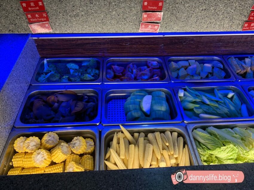 神來一鍋 內湖店 ｜多種美味湯頭的鴛鴦火鍋吃到飽！台北內湖美食 - 丹尼的吃喝玩樂