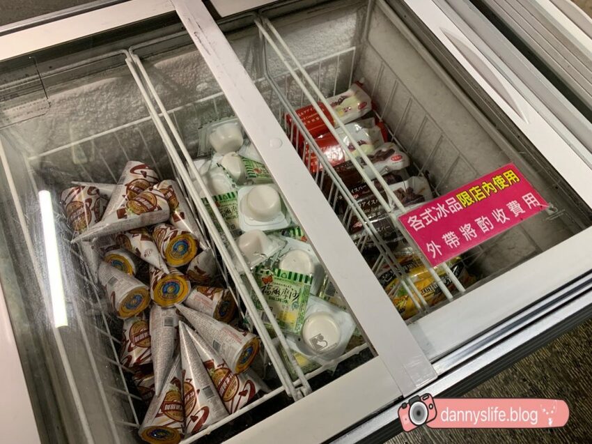 神來一鍋 內湖店 ｜多種美味湯頭的鴛鴦火鍋吃到飽！台北內湖美食 - 丹尼的吃喝玩樂