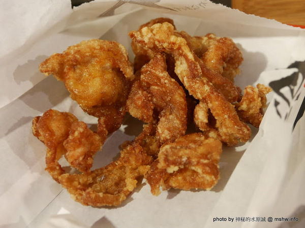 浪人炸雞：【食記】台北Rounin からあげ 浪人炸雞-丸龜名物-骨付鳥專賣店@中正博漢區相機街-捷運MRT台北車站 : 炸而不膩, 重口味的四國香川特產! 的確是還蠻好吃的呢!